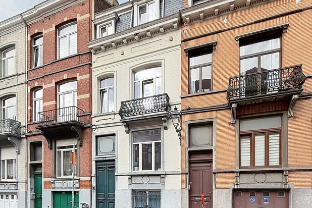 Saint-Gilles: Prachtig herenhuis, gerenoveerd in 2021