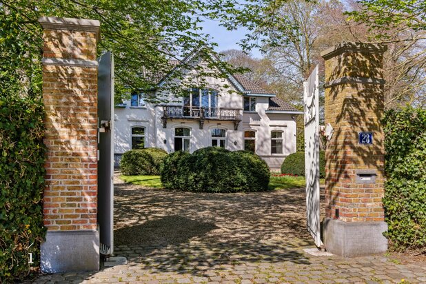 “Kasteel de Pierpont de Burnot