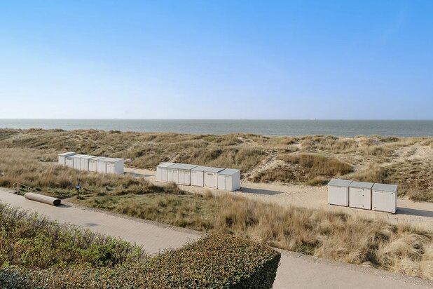 Uitzonderlijk hoekappartement met adembenemend zee-en duinenzicht langs de Wandeldijk in het Zoute
