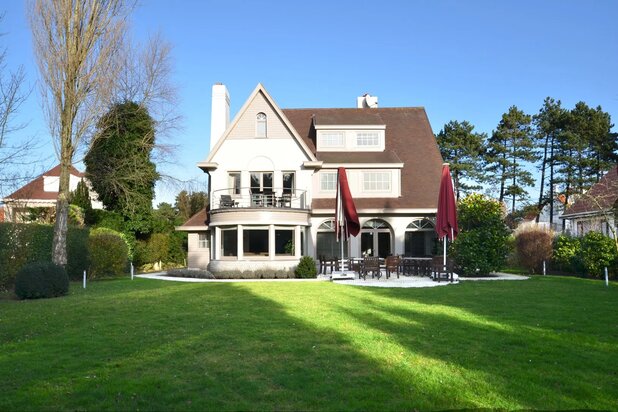 Exclusive villa on a stunning 1,693 m² plot – Prime location in the Zoute