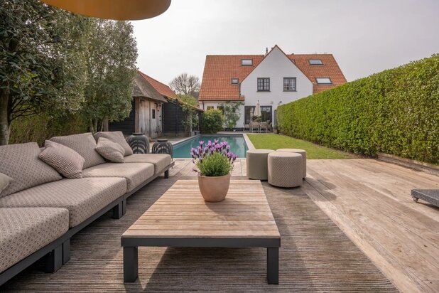 Charming renovated home with open views and a pool, and a unique outdoor experience.