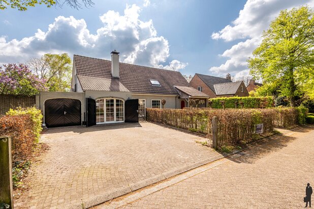 Instapklare en recent gerenoveerde woning in het rustige Meerle 