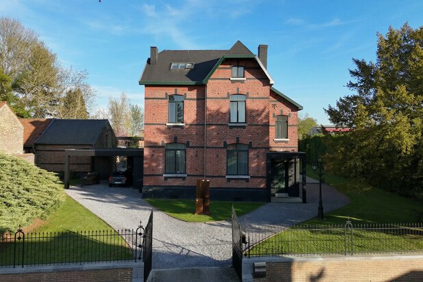 Landhuis met 5 slaapkamers te koop - Waremme