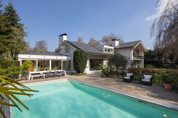 Villa a vendre a EINDHOVEN avec reference 19911929974