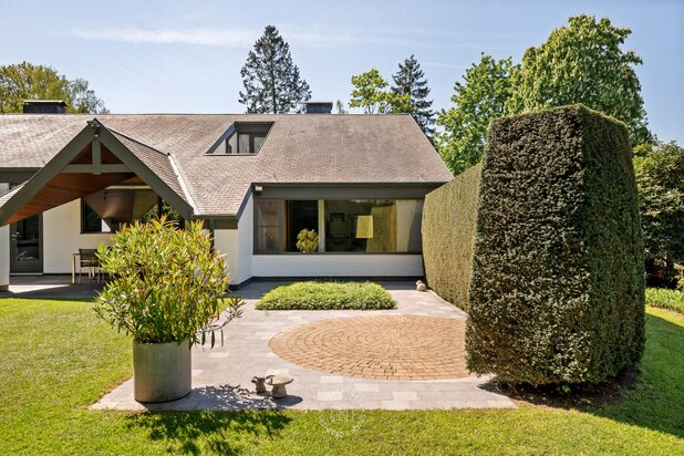 Tijdloze villa in het Van Eyckpark