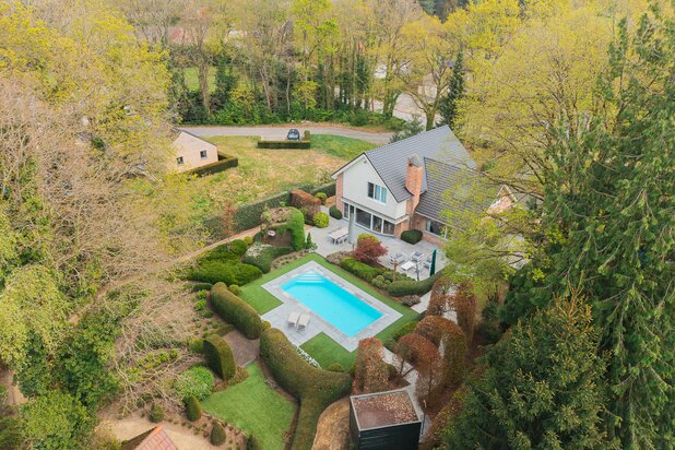 Prachtige villa op een toplocatie in het groen