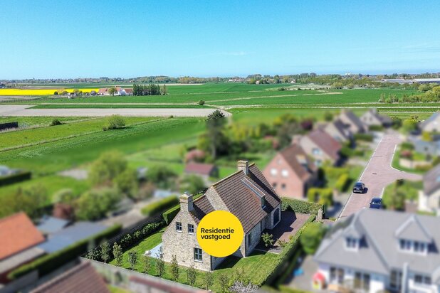 Prachtige villa in rustige woonwijk te De Haan - Klemskerke te koop!