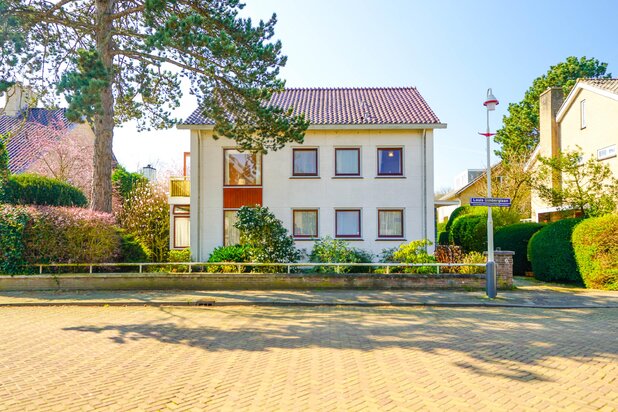 Villa te koop in 'S-GRAVENHAGE met referentie 19911031584