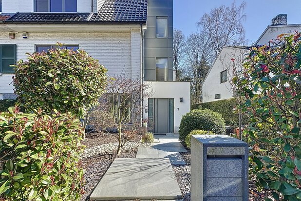 Prince d'Orange / Fond'Roy: Prachtig modern huis met 3gevels