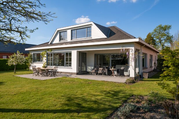 Lichtrijke villa met zalige zuidwestgerichte tuin