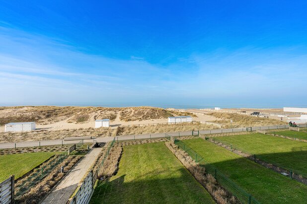 Uitzonderlijk appartement van 206 m2 op de Wandeldijk met 12m gevelbreedte.