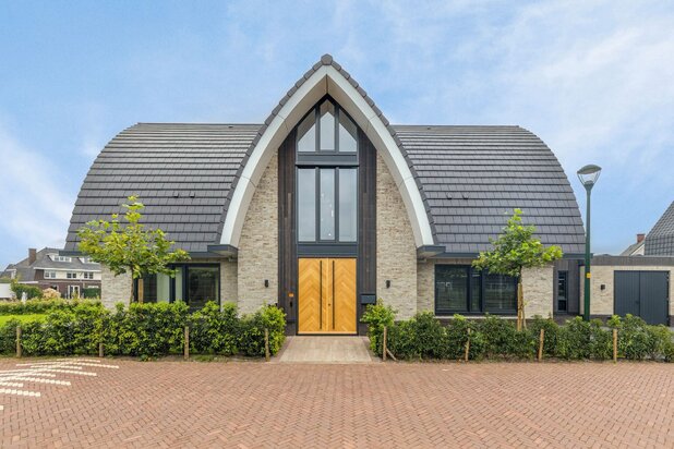 Villa te koop in BLARICUM met referentie 19111435852