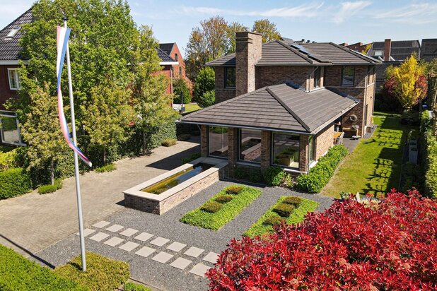 Villa te koop in Woerden met referentie 19311635658