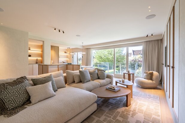 Exclusief: Prachtig gerenoveerd appartement in een villaresidentie - Zoute