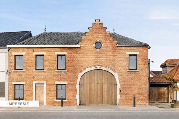 Unieke hoeve met extra woonst op 24 are