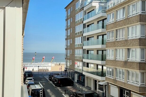 Fantastisch appartement met zijdelings zeezicht gelegen vlakbij het Driehoeksplein.