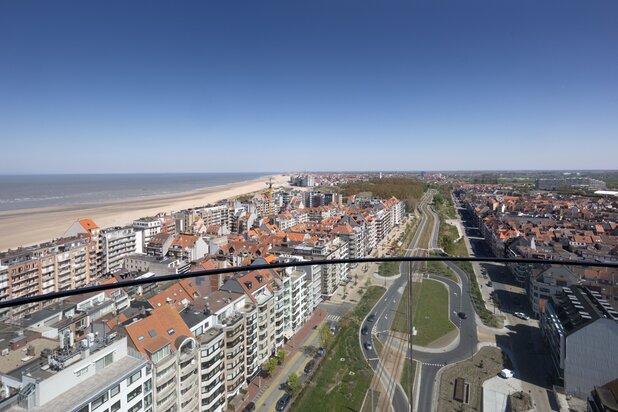 Exclusieve penthouse met 360° panoramisch zeezicht