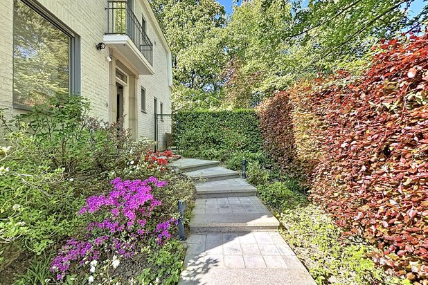 Uccle - Large villa in an oasis of greenery