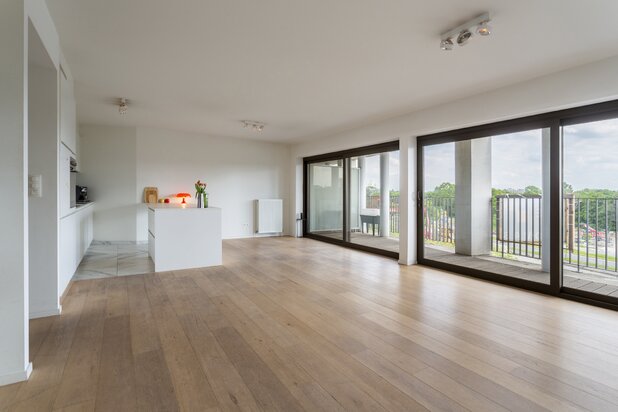instapklaar luxeappartement met ruim terras