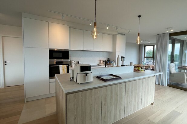Prachtig penthouse met vier slaapkamers en twee terrassen in Gent