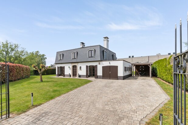 Rustieke, residentieel gelegen villa