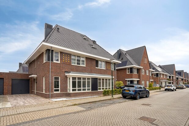Villa te koop in Eindhoven met referentie 19511238648