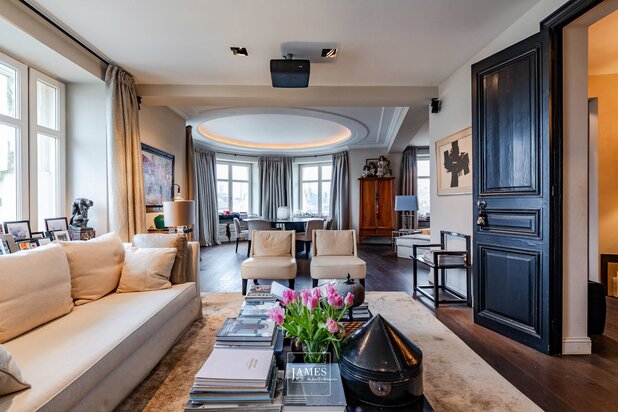 Appartement de caractère –face à l’Abbaye de la Cambre