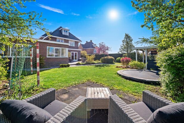 Villa te koop in Nootdorp met referentie 19611939248