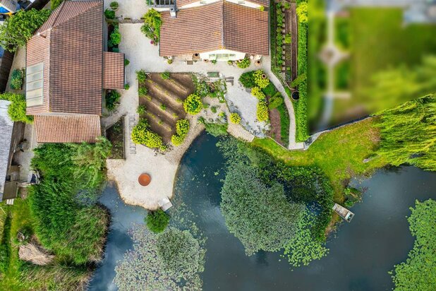 Maison individuelle à Meulebeke avec un beau jardin