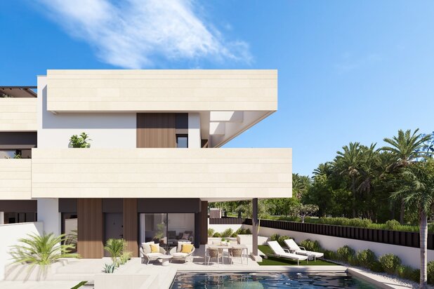 Nieuwbouw villa op fietsafstand van het strand met privé zwembad in Pilar De La Horadada Costa Blanca Zuid Spanje te koop.