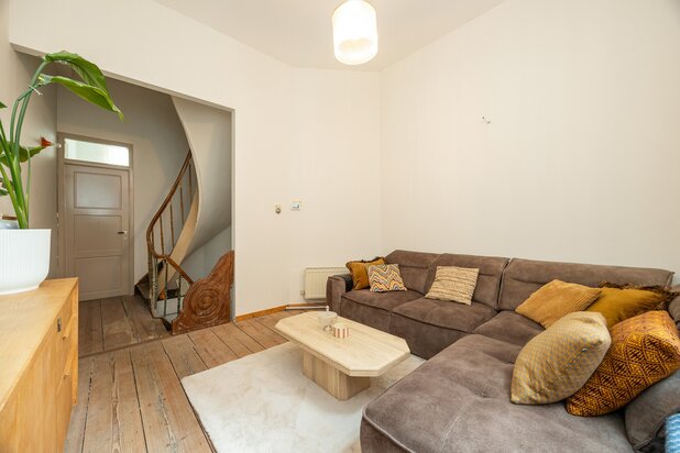 Ruime instapklare triplex (in burgerwoning 175m²) met leuke buitenruimte nabij 't Groen Kwartier in Antwerpen
