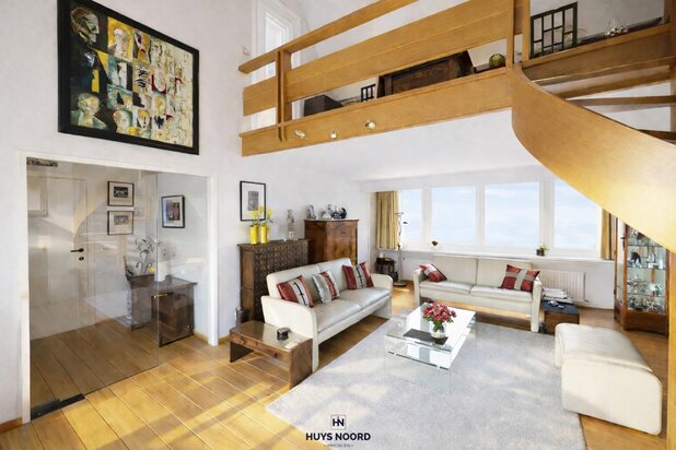 Exceptional 269 m&sup2; flat in Kristus Koning
