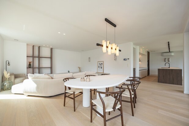 HIGH-END AFGEWERKT APPARTEMENT IN HET CENTRUM ’S-GRAVENWEZEL