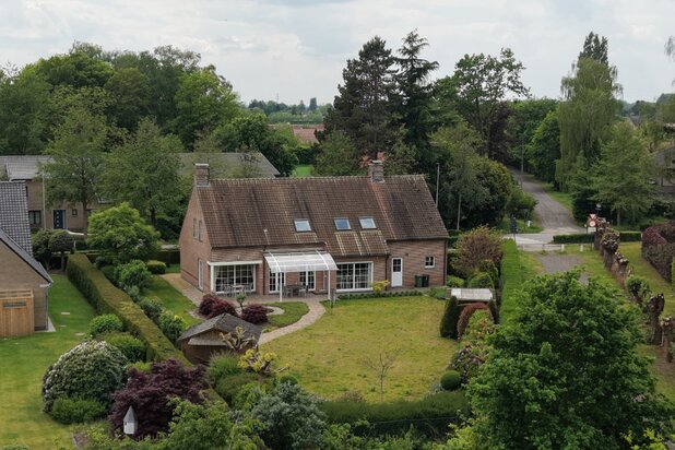 Perfect onderhouden vrijstaande villa in het gegeerde Drongen
