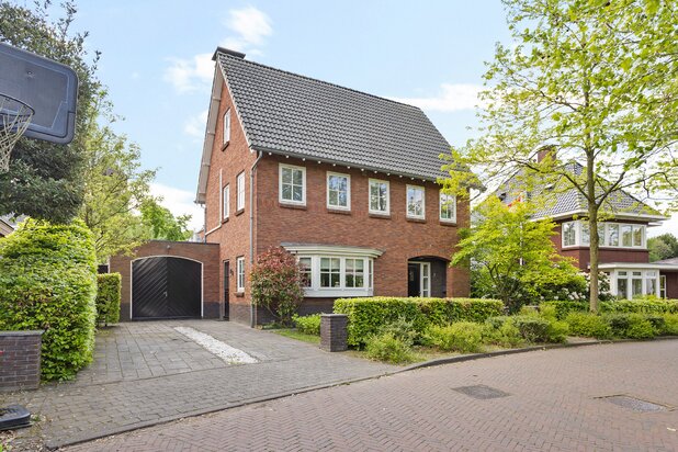 Villa te koop in Enschede met referentie 19611643566