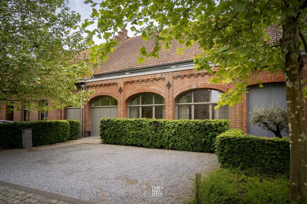 Luxe afgewerkte stadswoning in Oud Rekem