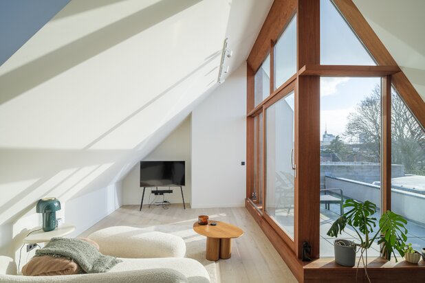 Architecturaal 3-slaapkamerappartement met twee terrassen in het centrum van Gent.