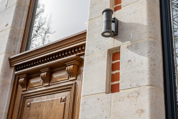 Tijdloze architectuur en hedendaags comfort in een exclusief stadspand