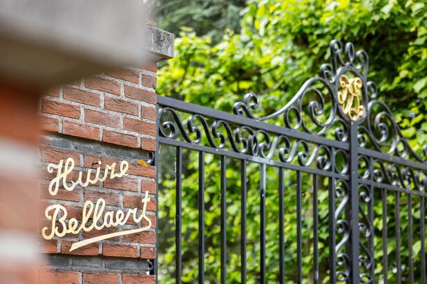 Riante villa met parktuin en zicht op weideland in Lede