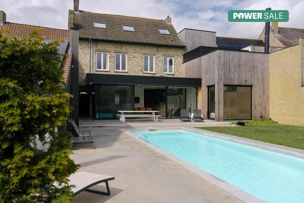Exclusieve woning met zwembad in Lo-Reninge.