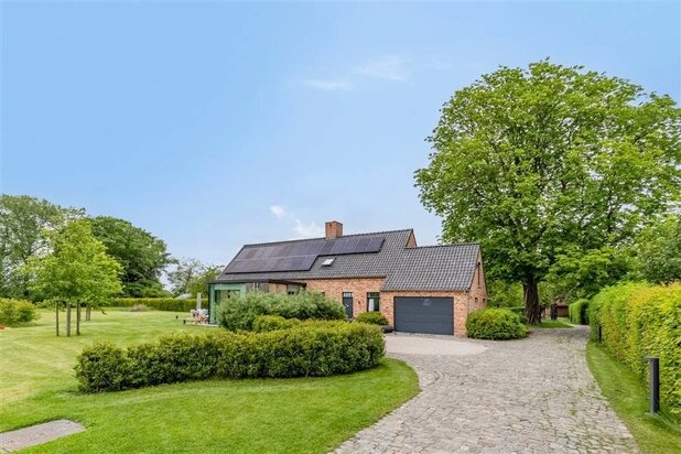 Uitzonderlijke woning aan de Leie