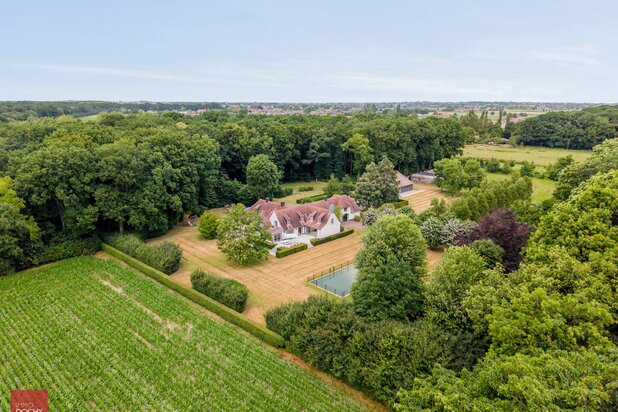 Unieke eigendom in alle rust en privacy op ca. 5,4ha te Meulebeke