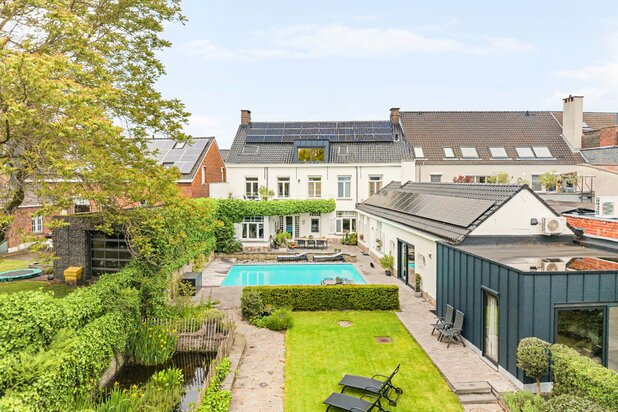 Prachtig herenhuis met 8 slaapkamers op 1.510 m² te Balen