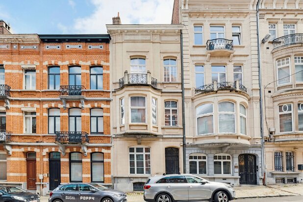 Kloosterdomein van La Cambre: prachtig herenhuis van ongeveer 470 m²