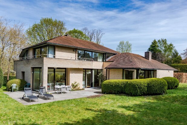 FORT JACO - beautiful 450m² Serra di Migni villa on 14a85