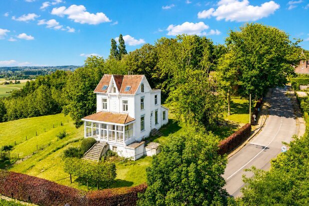 Charmante woning met prachtig uitzicht in Mont-de-l’Enclus
