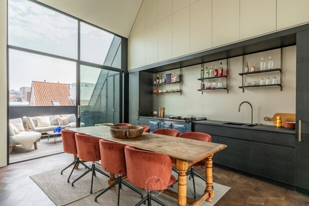 Penthouse met herenhuis allures in het historisch centrum van Gent