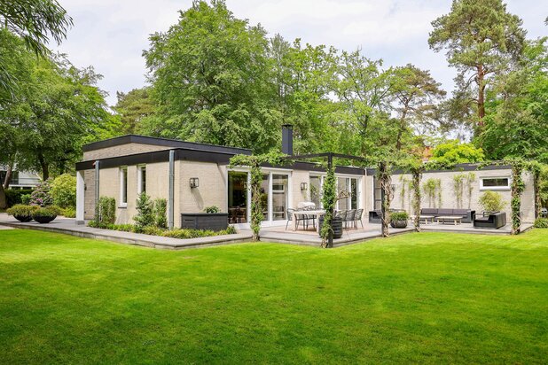 Villa te koop in HUIZEN met referentie 19411550637