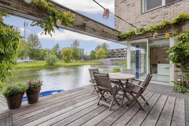 Villa te koop in Amsterdam met referentie 19511250643