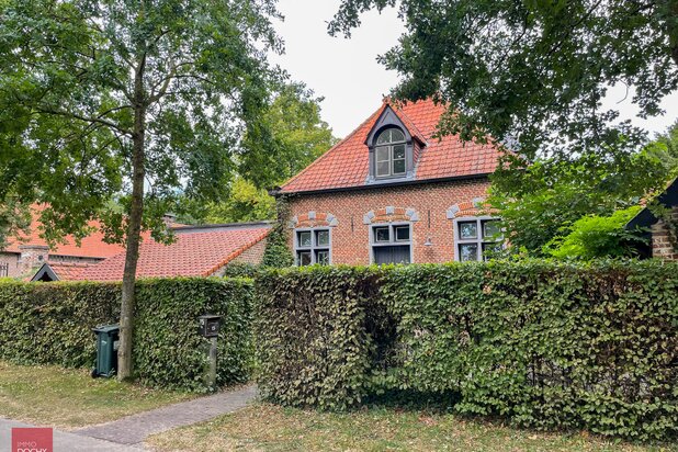 Charmante en zeer rustig gelegen woning